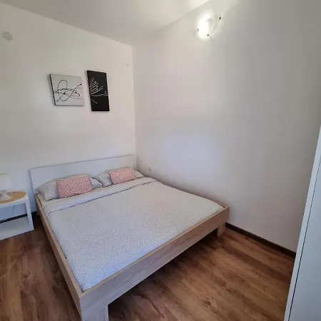 Apartment Luigi *