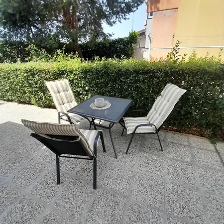 Luigi Apartment